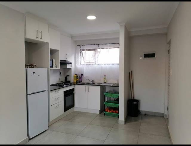 2 BEDROOM APARTMENT FOR SALE IN HAYFIELDS